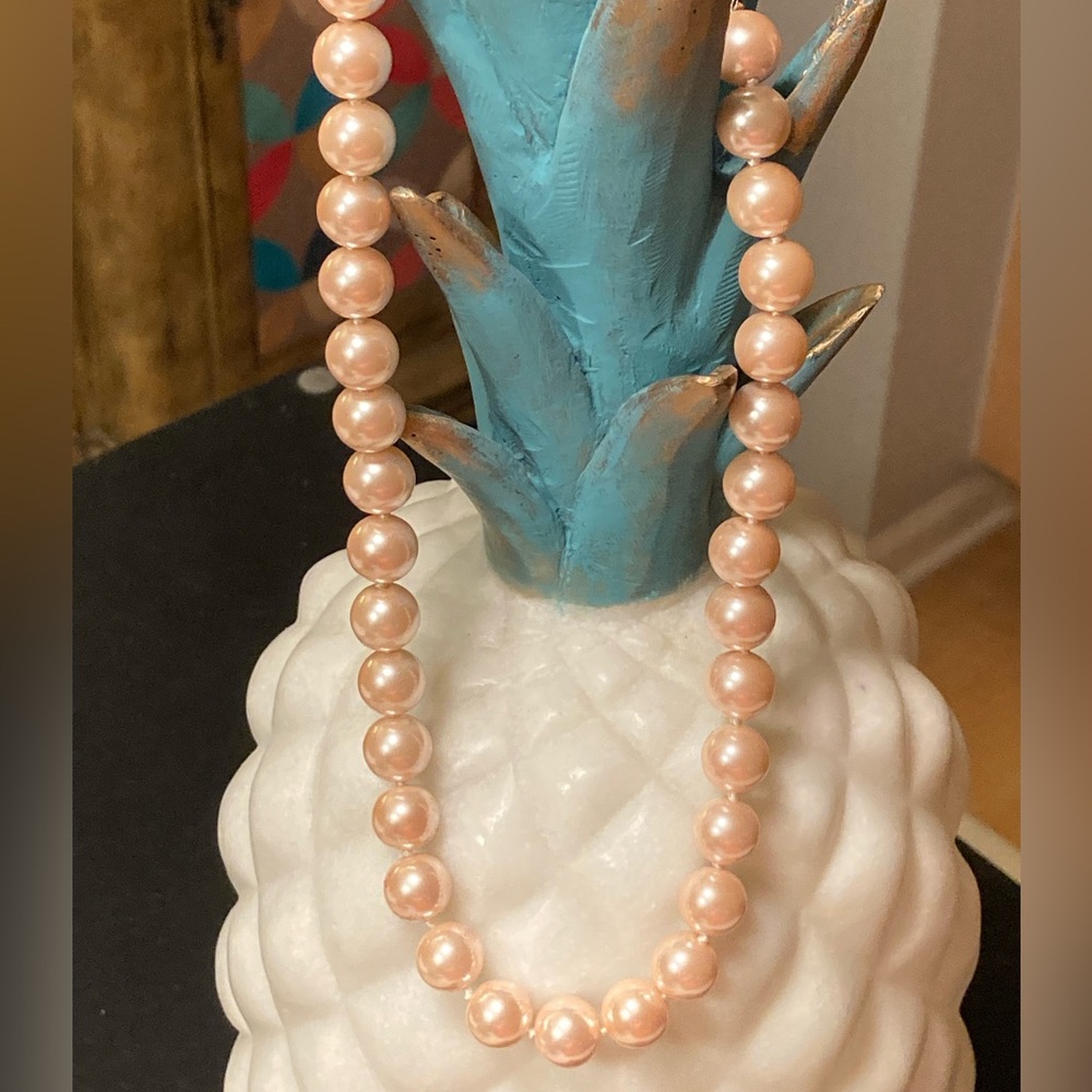 Kenneth Jay Lane Pink Pearl Necklace